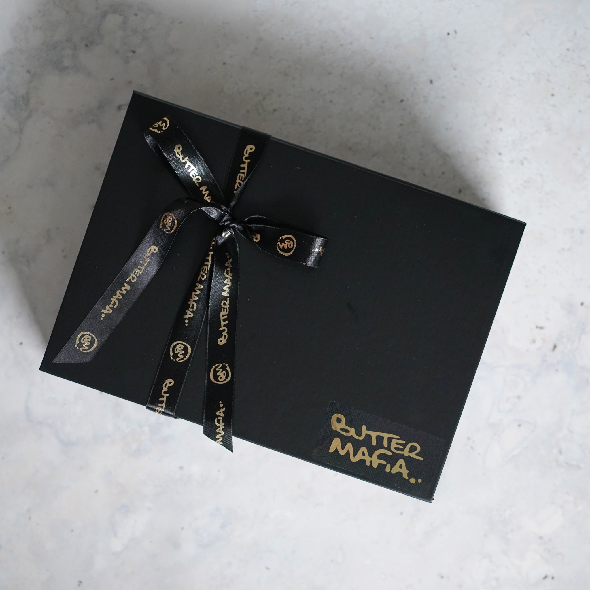 Gift Boxes & Dessert Hampers